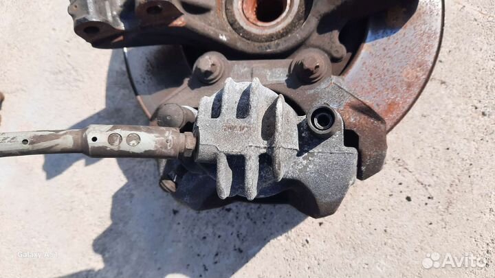 Тормозной суппорт передний правый Citroen c4 b7