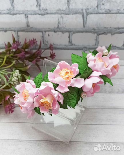 Весенний ободок,цветы яблони