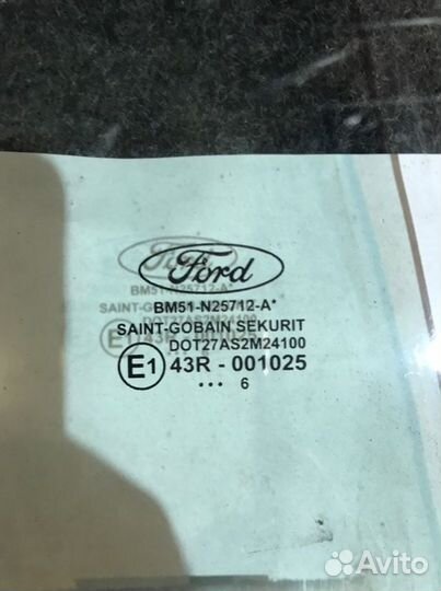 Стекло заднее правое Ford Focus 3 CB8 1.6L pnda