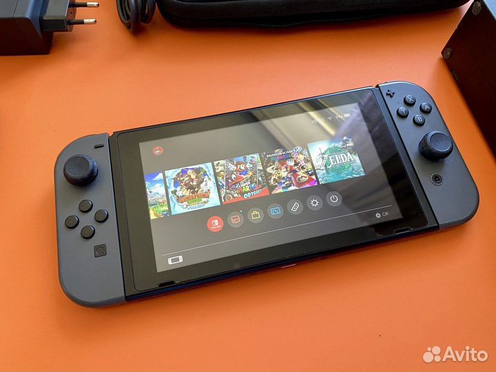 Nintendo Switch 128Gb на чипе +игры