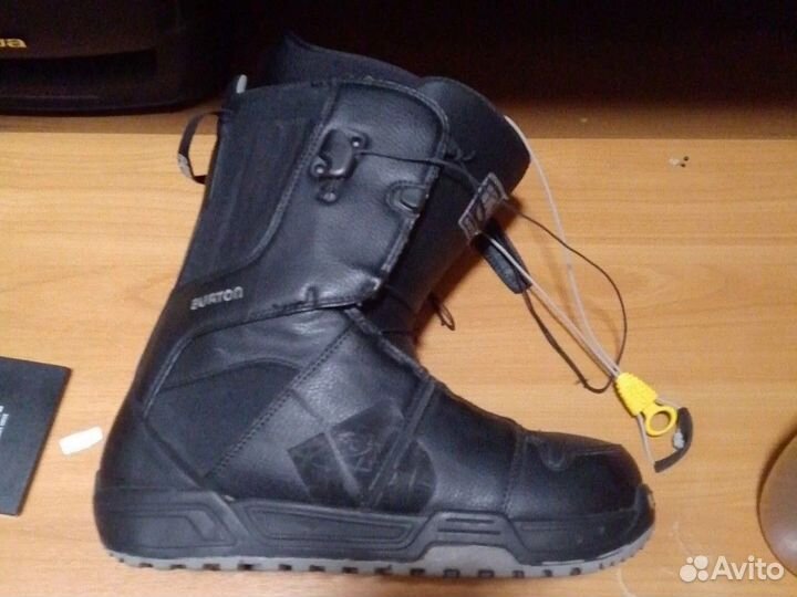 Сноубордические ботинки burton 43.5
