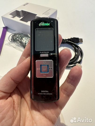 Цифровой диктофон Ritmix RR-690