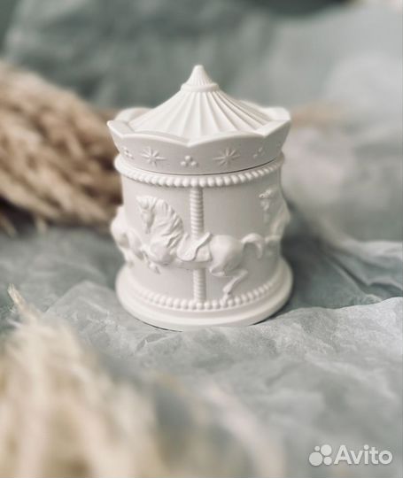 Кашпо Карусель