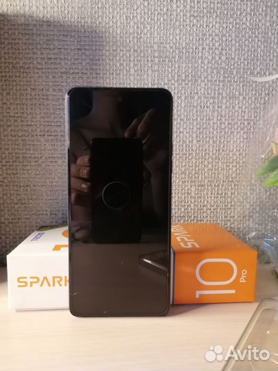 TECNO Spark 10 Pro, 8/256 ГБ