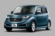 Toyota bB II (2005—2008) Минивэн