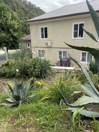 Дом 207 м² на участке 7 сот.