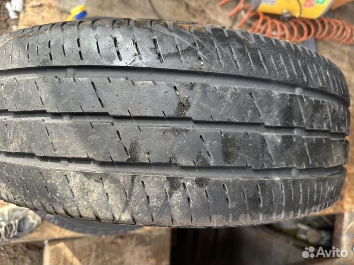 Continental Vanco 2 215/65 R16C 106T
