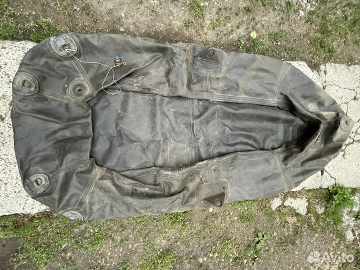 Резиновая лодка