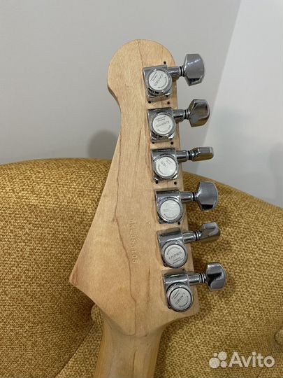 Электрогитара Yahama pacifica 012