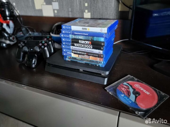 Sony PS4 Slim 1Тб