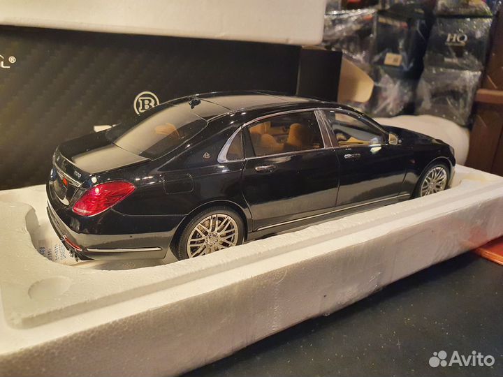 1:18 Almost Real Brabus 900 Mercedes-Maybach Black