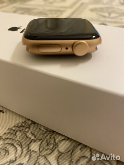 Часы apple watch se 40mm