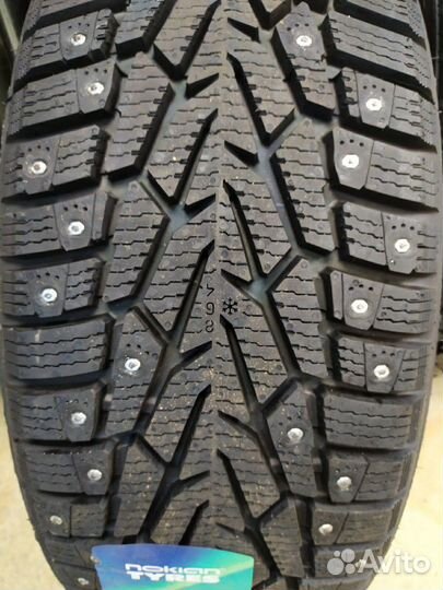 Nokian Tyres Nordman 7 235/45 R17