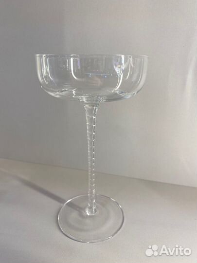 Бокалы-креманки под шампанское и десерты