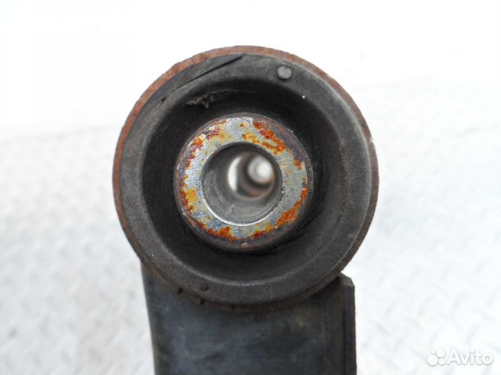 Рычаг передний левый верхний Infiniti QX56 JA60