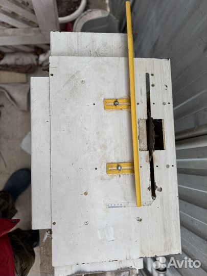 Станок деревообрабатывающий универсальный