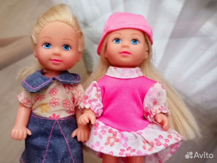 Паровозик с куклами