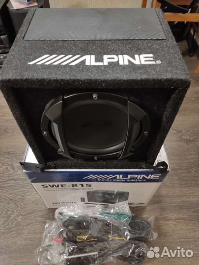 Активный сабвуфер alpine swe 815