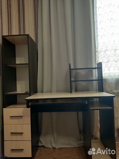 Компьютерный стол