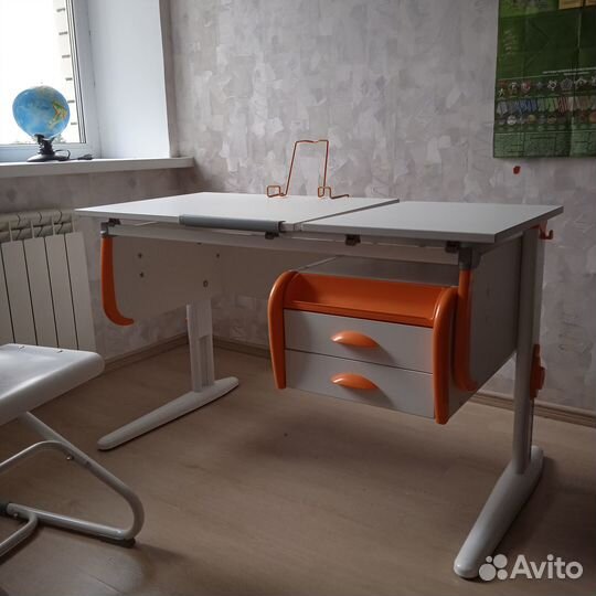 Растущая парта и стул дэми