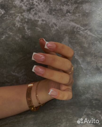 Маникюр, маникюр с покрытием, наращивание ногтей