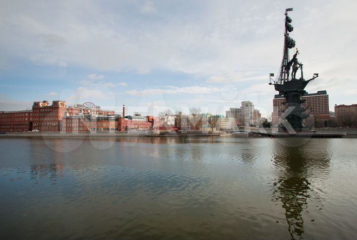 Продам офисное помещение, 392 м²