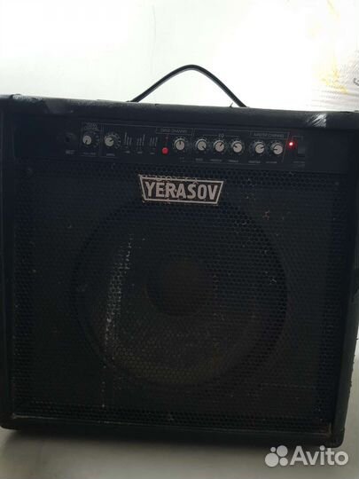 Гитарный Комбоусилитель 60 ватт
