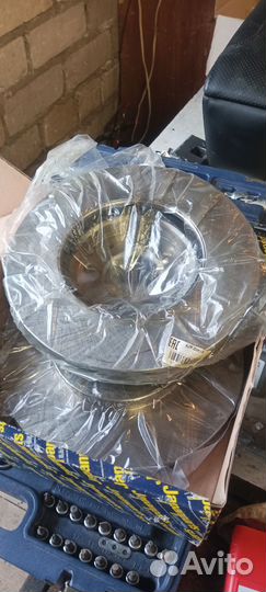 Диски тормозные передние на Solaris и Rio