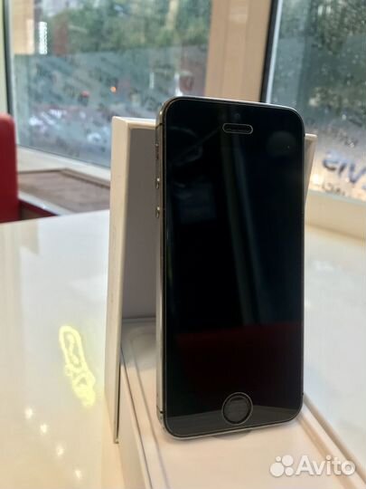 iPhone 5s, Space Gray, 32GB