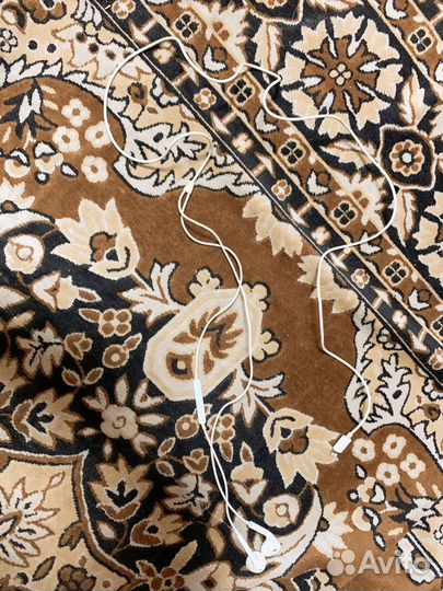 Наушники apple earpods с разъемом lightning