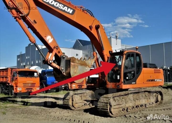 Стекло лобовое на экскаватор Doosan DX 300