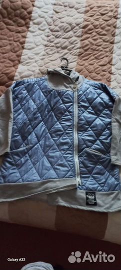 Куртка женская 56 размера