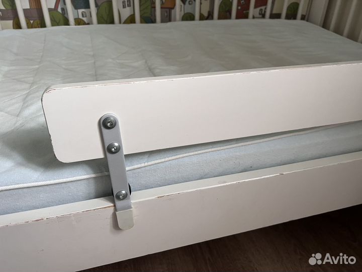 Детская кровать IKEA с матрасом