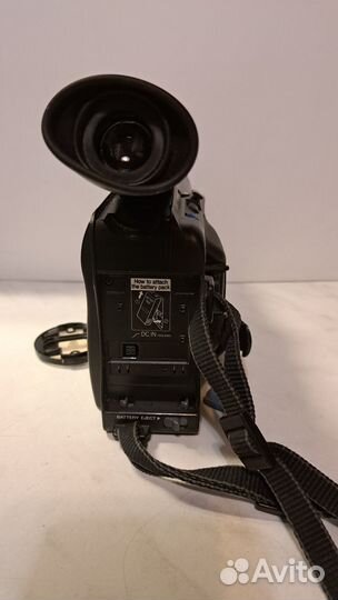 Видеокамера Panasonic RX1. Формата VHS-C