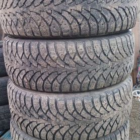 Nokian Tyres Hakkapeliitta 4 205/60 R16