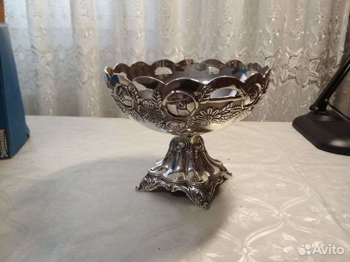 Ваза с никель серебряным покрытием