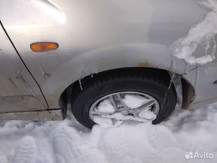 Nissan Tino 1.8 AT, 1999, 240 000 км