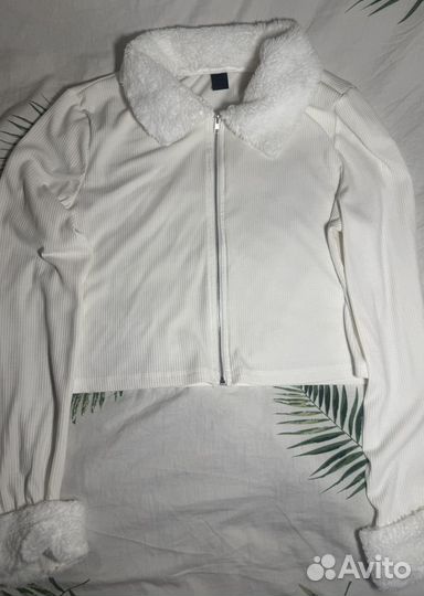 Кофта shein с пушистым воротником и рукавами