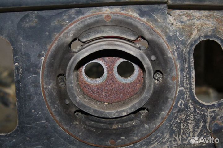 Подрамник задний Toyota Aristo 161 JZS161