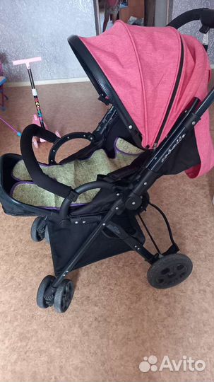 Прогулочная коляска