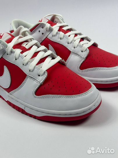 Nike Dunk Low Championship Red