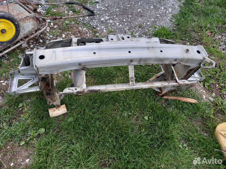 Авторазбор приора