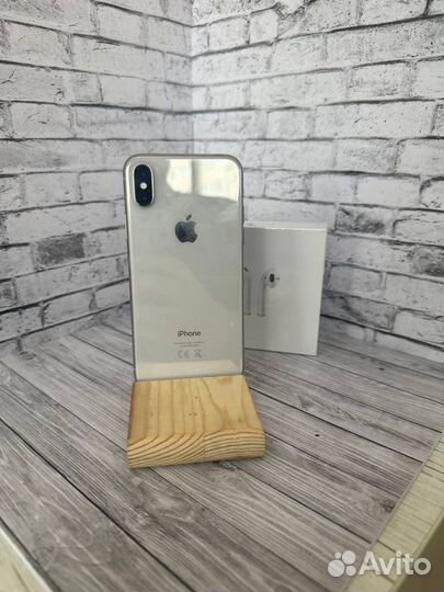 iPhone X, 64 ГБ