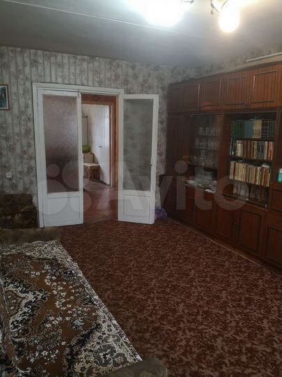 4-к. квартира, 80 м², 2/3 эт.