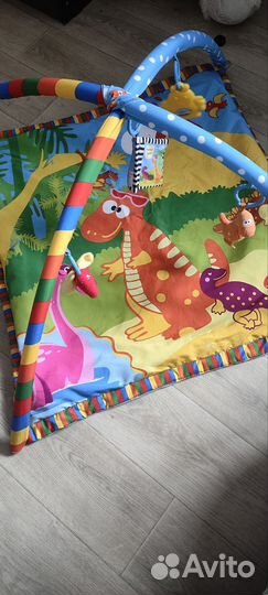 Развивающий коврик