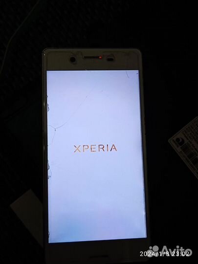 Sony Xperia X, 3/32 ГБ