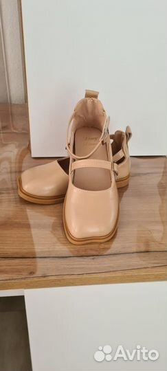 Туфли для девочки 29-30 размер