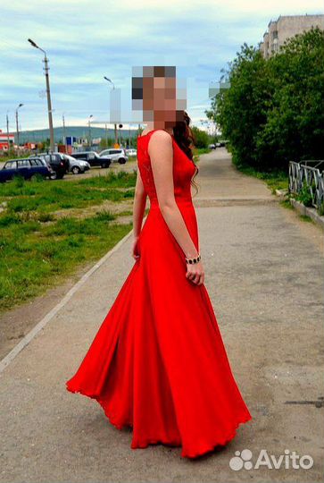 Вечернее платье в пол