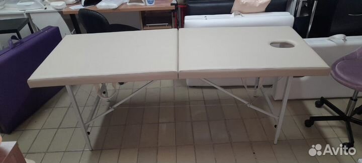 Массажный стол