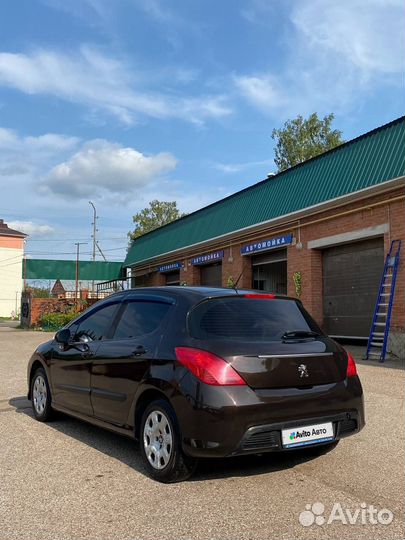 Peugeot 308 1.6 МТ, 2011, 95 000 км